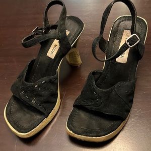 TOP Moda swede heels